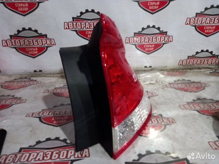 Фонарь задний правый Honda Insight ZE2 LDA 2009