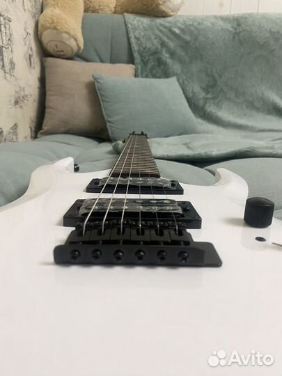 Электронная гитара