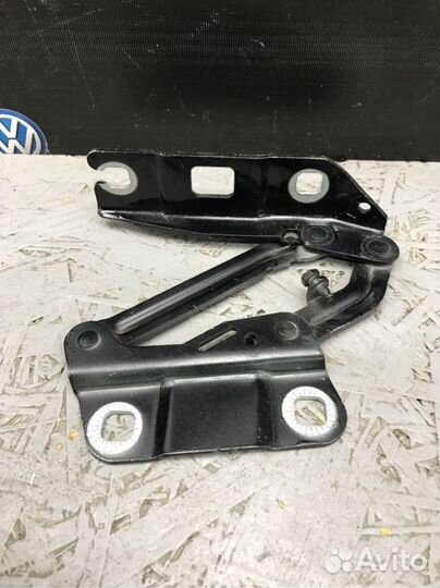 Петля капота передняя правая Mercedes-Benz R350 4