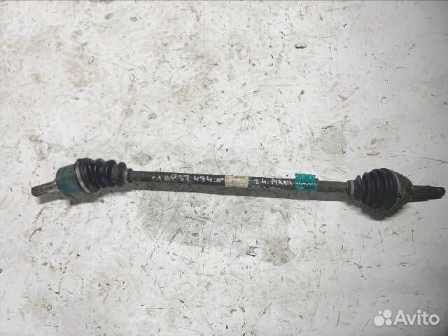 Привод передний правый Mitsubishi Space Wagon