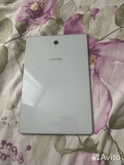 Планшет Samsung tab s4
