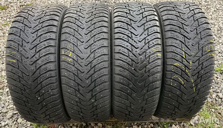 Nokian Tyres Hakkapeliitta 8 SUV 225/60 R17