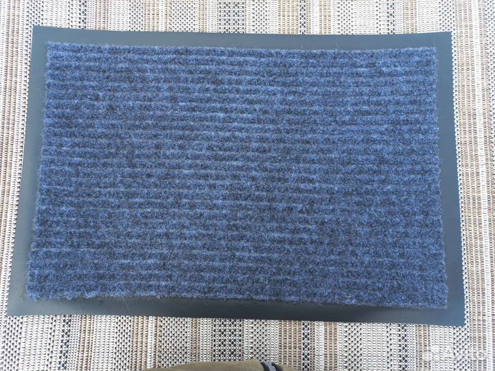 Маленькие резиновые коврики