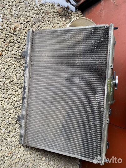 Касета Радиаторов для mitsubishi pajero io/pinin