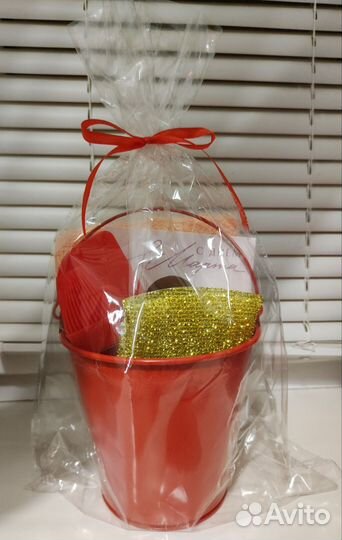 Подарочный набор для женщин на 8 марта