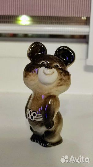 Олимпийский мишка 1980 фарфор