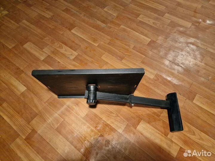 Кронштейн для тв аппаратуры б/у