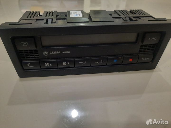 Блок управления климатом Volkswagen Passat B5
