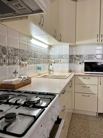 3-к. квартира, 120 м², 5/9 эт.