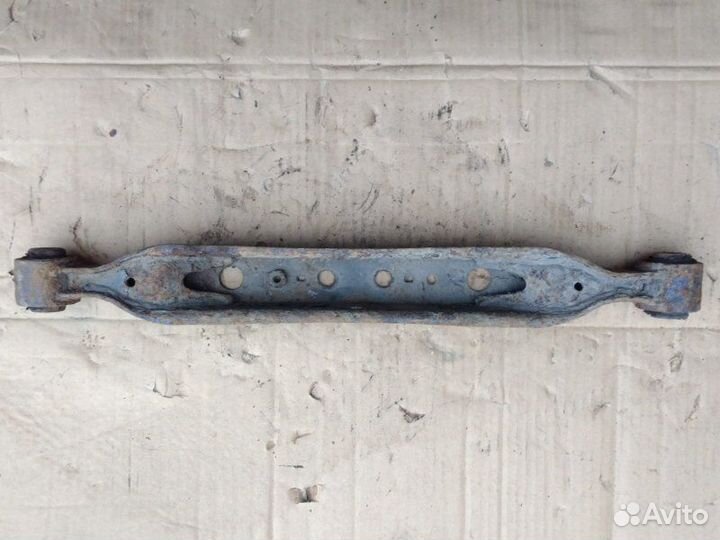 Рычаг подвески задний правый Nissan Qashqai Vi