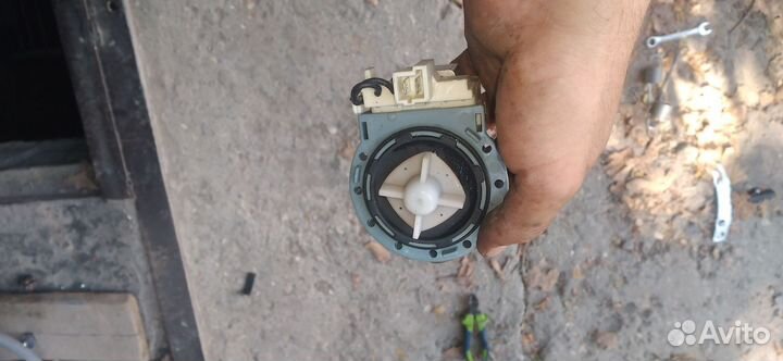 Помпа 2845990100 с улиткой для сма Beko