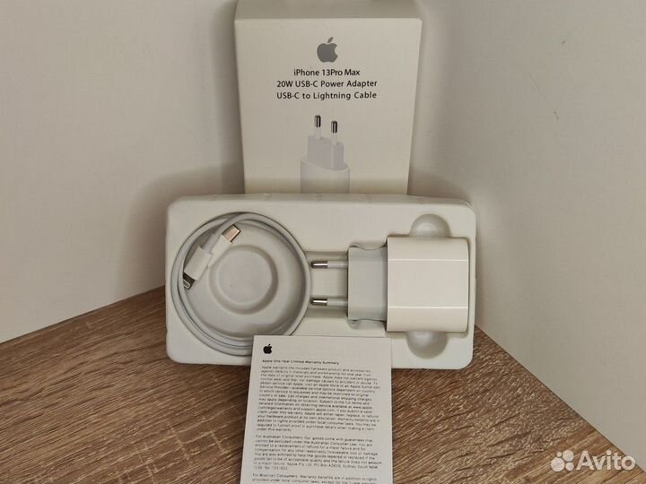 Зарядка на iPhone 20w