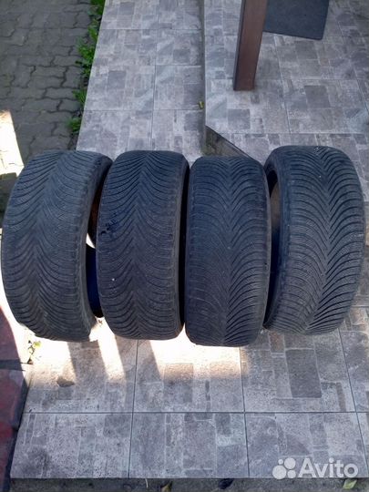 Michelin Alpin 5 225/50 R17