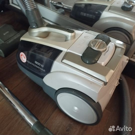 Пылесос Vitek