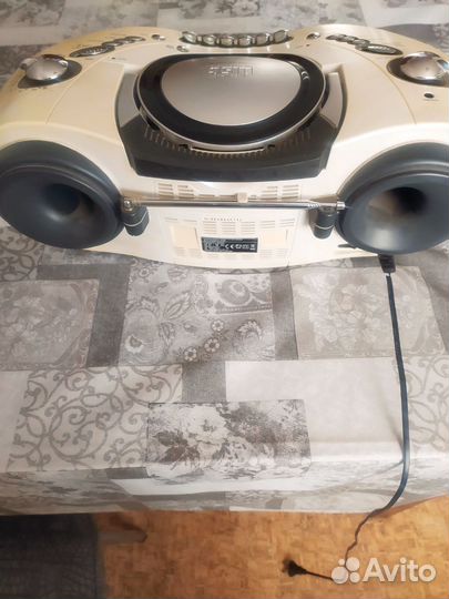 Магнитофон