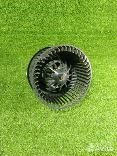 Мотор печки Ford Focus 3 хэтчбэк 1.6 2011