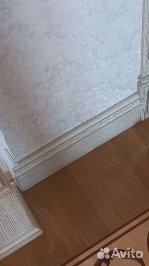 Установка плинтусов