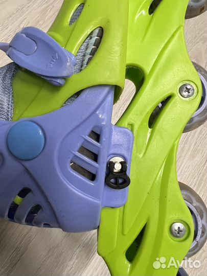 Роликовые коньки