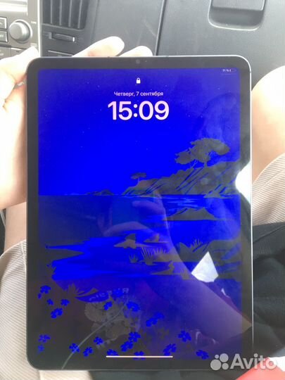 Продаю iPad pro 2021 m1 256gb + sim