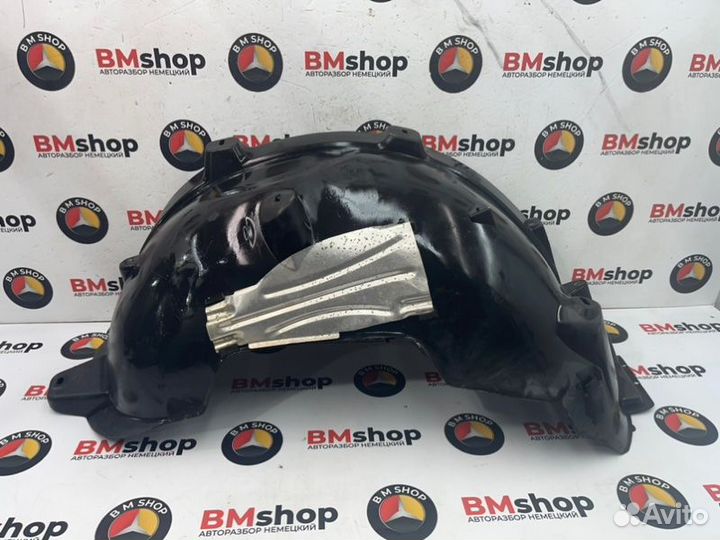 Подкрылок передний правый Mercedes-Benz Ml270 W163