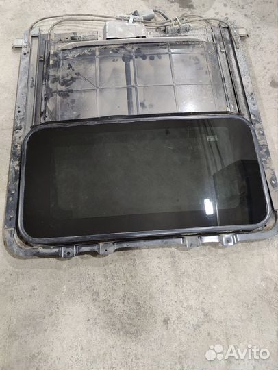 Geely mk cross люк