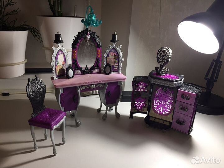 Игровой набор мебели для кукол ever after high
