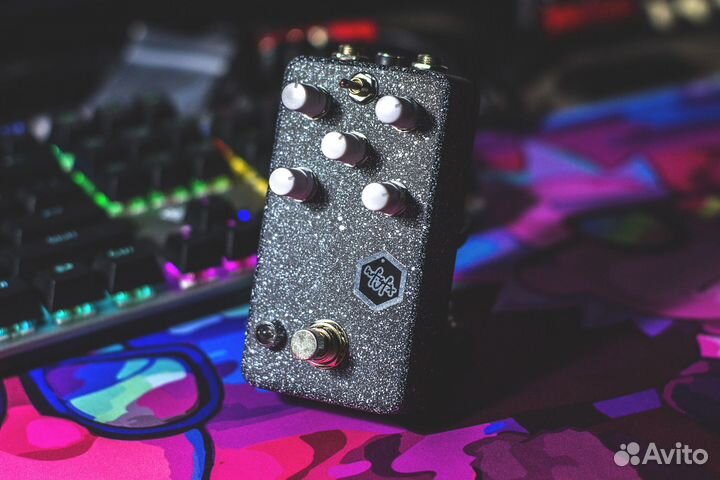Nfyfx - Pluto Fuzz, Mastotron, Fuzz WAR