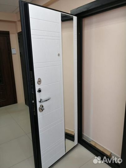 Дверь входная