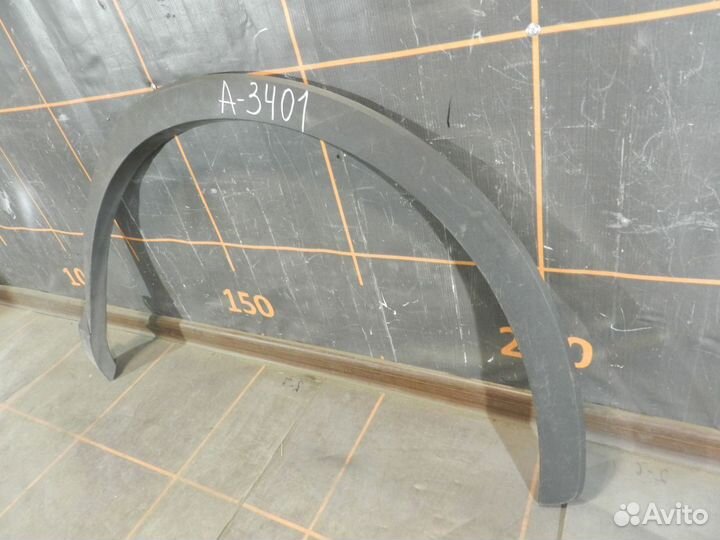 Накладка крыла заднего правого - Audi Q3