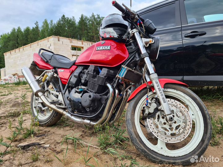 Ямаха XJR400