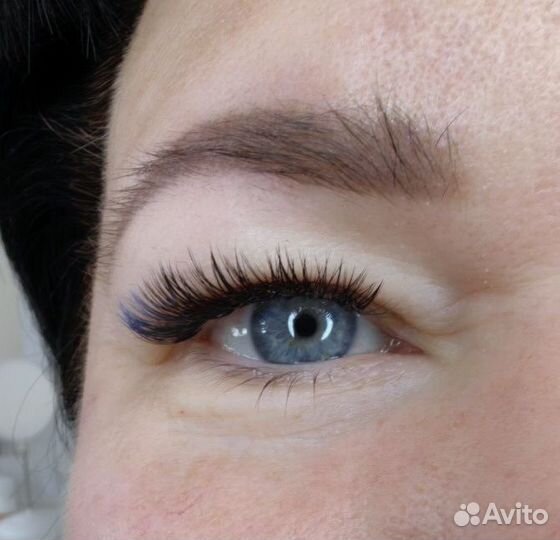 Наращивание и ламинирование ресниц в студии