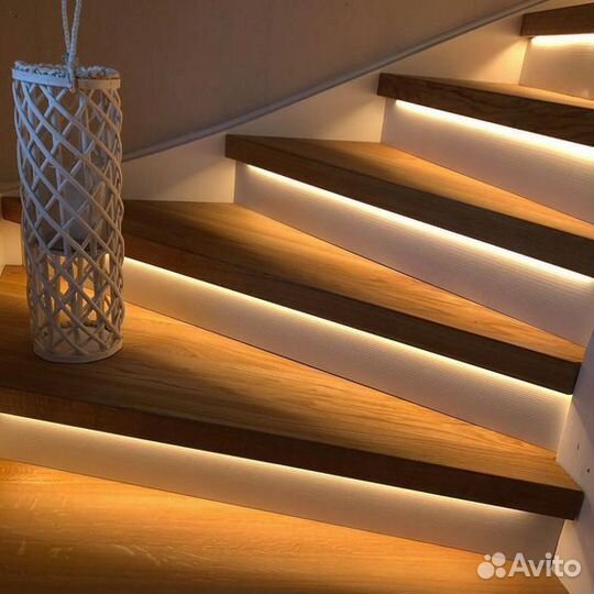 Умная подсветка лестницы