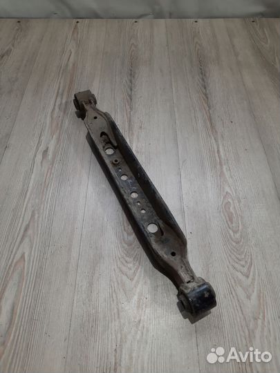 Рычаг подвески Nissan X-trail T32 Лев, Прав