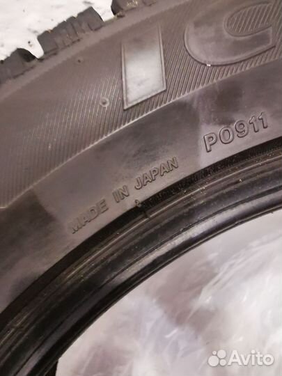 Bridgestone Ice Cruiser 7000 205/55 R16 91T