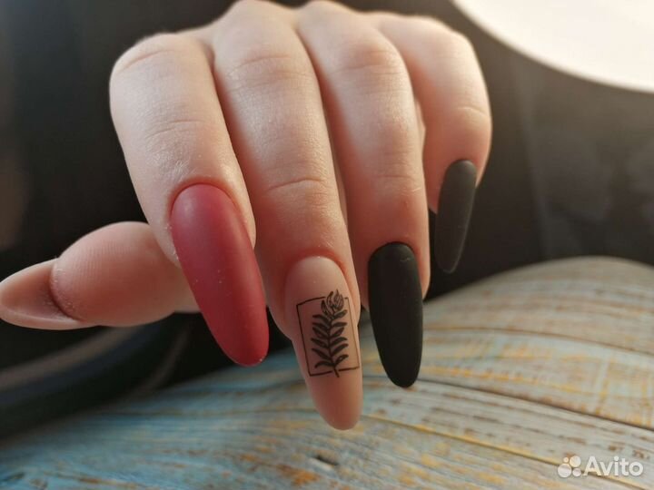 Наращивание и коррекция ногтей