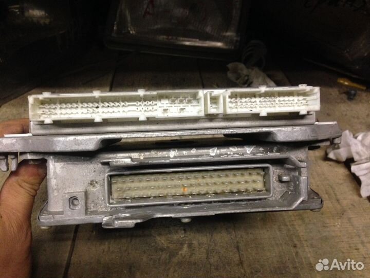 Блок управления двигателем Mercedes W210 1995-2000