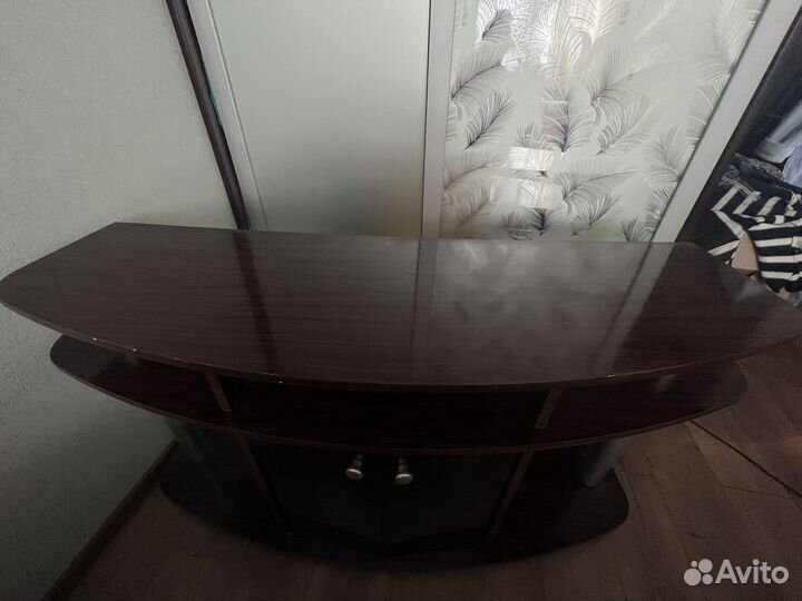 Тумба под телевизор