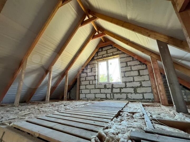 Дом 95,3 м² на участке 2,5 сот.