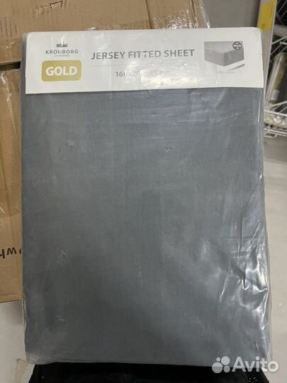 Простынь на резинке