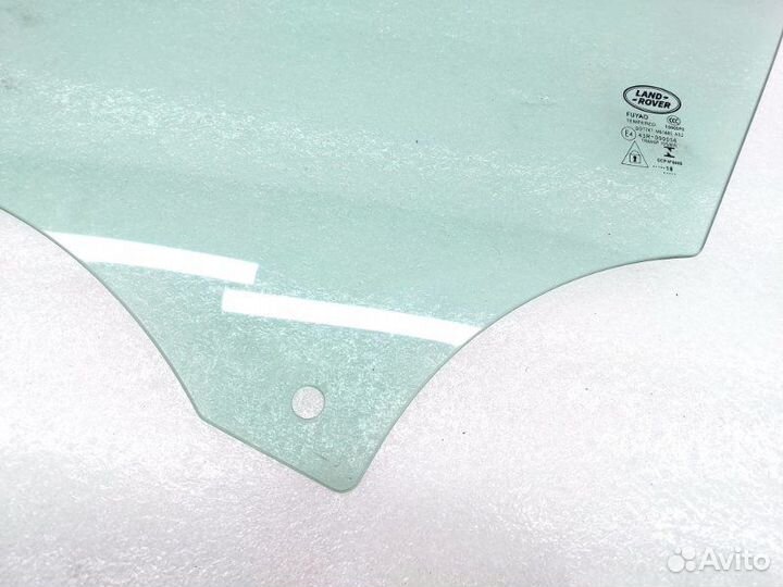 Стекло двери переднее левое Land Rover Range Rover