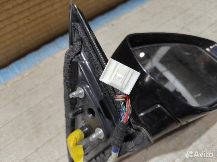 Зеркало боковое заднего вида правое Nissan Teana