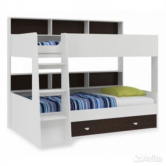 Двухъярусная кровать много вариантов расцветки