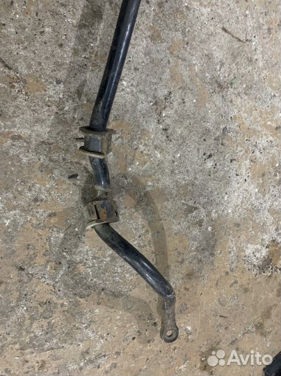 Стабилизатор Mitsubishi Lancer 9