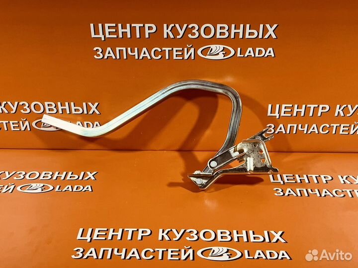 Петля крышки багажника левая LADA Granta