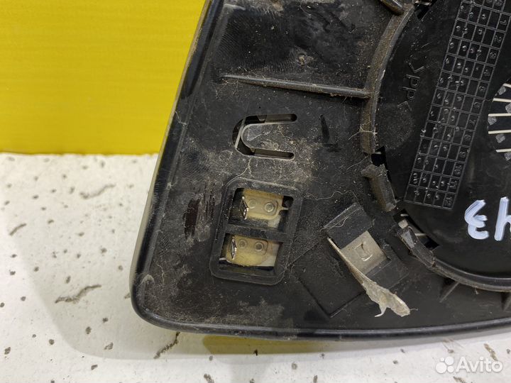 Правый зеркальный элемент шевроле круз