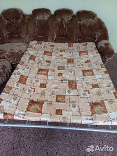 Угловой диван бу