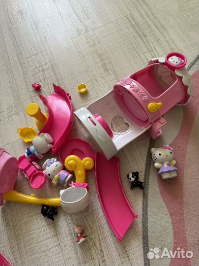 Игрушка Hello Kitty