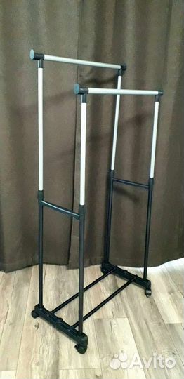 Вешалка для одежды напольная