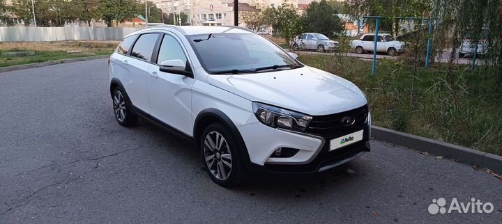 LADA Vesta Cross 1.6 CVT, 2020, 72 000 км