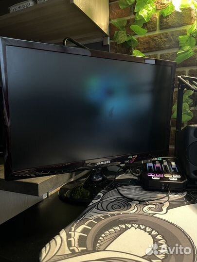 Монитор Samsung S23B350T